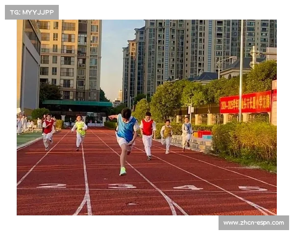 赛场上的汗水与笑容：小运动员们以敏捷反应诠释体育精神