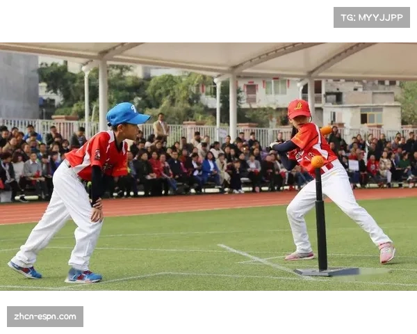 风格差异探因:俱乐部历史、预算与管理层理念如何塑造球队战术